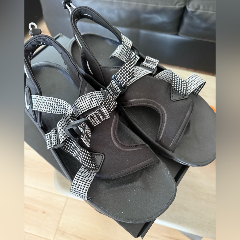 Nike Oneonta Trail Sandals - NEW!